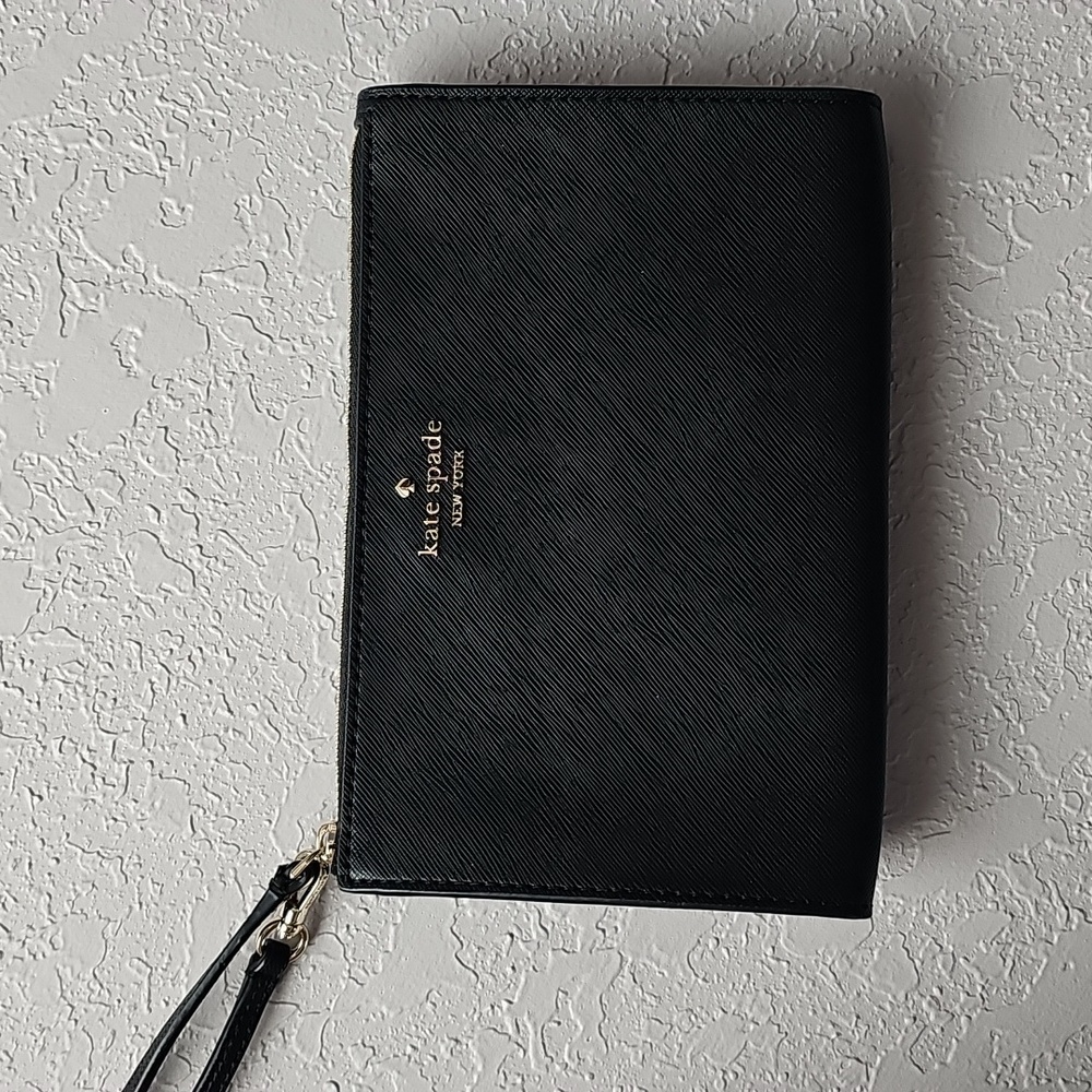 Kate Spade Giveaway- NWOT